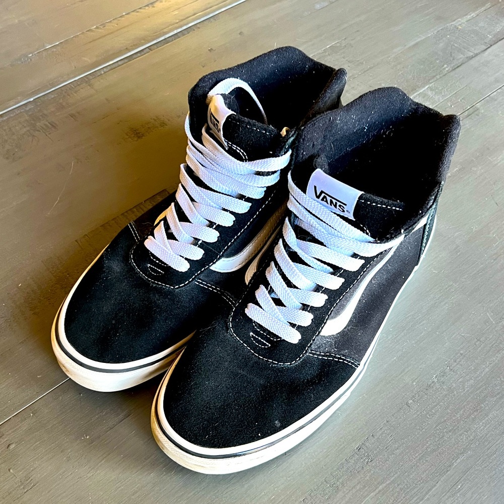 Men’s Vans Sk8-Hi Canvas Shoes Size 11.5